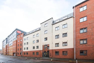 1 bed studio, Grange Lane, City Centre, Leicester, LE27EE - Image 1